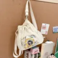 Zaino ita beige chiaro con coulisse e tasca frontale trasparente per uso casual quotidiano. - Borsa + Pannello di inserimento / Bianco latte