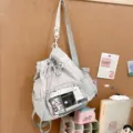 Zainetto ita grigio chiaro con coulisse carino con tasca anteriore trasparente e tasche a rete. - Borsa + Pannello di inserimento / Grigio chiaro