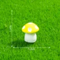Miniatur gelber Pilz Harz Ornament für Moos Mikro Landschaft DIY Zubehör ca. 1,2cm - M / Gelb