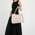 Damen Cord Shopper Tasche mit Erdbeer Druck Freizeits Schultertasche Grosse Kapazitaet - Weiß