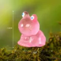 Mini statuetta rana in resina rosa per micro paesaggio decorazione scrivania, 1.6x1.4cm simpatico - Rosso rosa