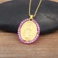 Colliers Pendentif Ovale Saint Jude Plaqué Or avec Perles Violettes Modèle Varié - Rose foncé