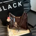 Retro PU leather shoulder bag for women, large capacity commuting hobo crossbody bag stylish. - Coffee