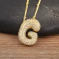 Collana con ciondolo lettera G placcato in oro con zirconi cubici luminosi da donna - Lettera G