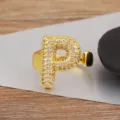 Vergoldeter dicker Buchstabe P Ring mit glitzerndem Zirkonia, verstellbarer offener Ring. - Buchstabe P Stil / Verstellbare offene Größe / Gold