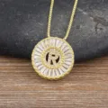 Collana con pendente a lettera R in zircone cubico rotondo placcato oro gioiello moda - Lettera R