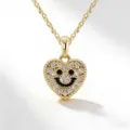Goldfarbene Herz Smiley Anhänger Halskette Detailansicht, Zirkonia Steine, schicke Kette. - Smiley-Herz-Halskette (Gold)