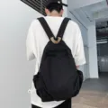 Minimalistischer schwarzer Rucksack für Damen, japanischer Harajuku-Schulrucksack. - Schwarz