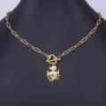 Collana cuore sacro punk placcata in oro 18K con catena paperclip e chiusura a T. - Collana Chiusura a T Sacro Cuore Religioso (N568)