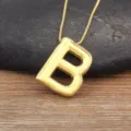 Gold-plated puffed letter B pendant necklace, chic minimalist geometric style jewelry for women. - Letter B
