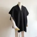 Zwarte gebreide cape sjaal voor dames, warme winter poncho, stijlvol kledingstuk in effen kleur. - 140x80cm / Zwart