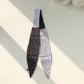 Écharpe twilly noire et blanche à pois chic, foulard étroit polyvalent pour femmes élégantes. - 120X10cm / Noir