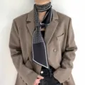 Chic foulard en soie noir et blanc à pois et rayures, ruban de cou élégant pour femme. - Noir
