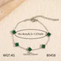 Roestvrijstalen armband met groene vierkante kristallen, detailweergave met verlengketing. - Groene Vierkante Drill (B0458)