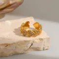 Anello a cuore in acciaio al titanio dorato con strass, modello aperto regolabile da donna. - Stile Cuore Strass (R1027) / Oro
