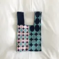 Japanischer Strick Shopper mit buntem Punktemuster, lässige modische Handtasche für Damen. - Sternen-Muschelgrün