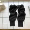 Schwarze Seiden-Armlinge für den Sommer, leichte, lockere Eisseide-Ärmel für Damen. - 50x16cm / Schwarz