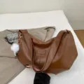 Brown PU leather shoulder bag, stylish large capacity hobo dumpling bag for women autumn. - Without Pendant / Brown