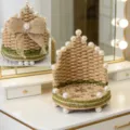 Handgefertigter Jute Seil Telefonhalter retro kreatives Desktop Ornament mit Perlen Deko - Armeegrün Gestreifter Perlen-Schleifen-Stil / Durchmesser 10 Höhe 14