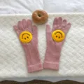 Gants tricotés mignons avec smiley pour femmes, gants d'hiver chauds en laine douce. - Rose