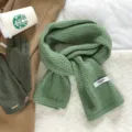 Cómoda bufanda de punto liso para mujer, cuello de punto cálido accesorio de moda. - Verde