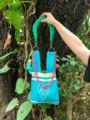 Stylish handmade knit tote bag featuring heart pattern and trendy pink chain handle. - Handle Set Style / Emerald
