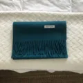 Detalles de bufanda lisa de lana con flecos, suave accesorio de cuello para invierno. - Verde azulado