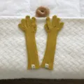 Gele gebreide lange handschoenen, geribde winter armwarmers, gezellige warme effen handschoenen. - Lange Handschoenen / Geel
