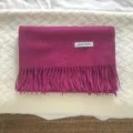 Bufanda de flecos de lana magenta, cuello cálido de invierno liso accesorio artículo. - Fucsia