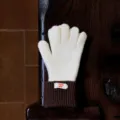 Winter warm plush touchscreen gloves for women, colorblock knit thermal gloves for cold weather. - Full Finger / Ivory