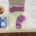 Fuzzy purple winter warm five-finger gloves matched with white knit cardigan for cold weather. - 27X10CM-W207MD / Purple