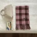 Rosa brauner karierter Winterschal mit Fransen im warmen Design, kuscheliges Strickstück. - Pink Braun Retro Karo