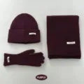 Ensemble tricoté d'hiver en trois pièces avec bonnet écharpe et gants en violet uni. - Violet