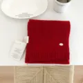Koreanischer Ins-Stil einfarbiger roter Wollschal für Damen, gemütliches Winteraccessoire. - Burgunderrot