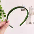 Dark green anti-slip plastic hair hoop with inner teeth for daily wear and face washing. - Dark Green