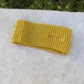 Gelbes Strick-Haarband Nahaufnahme, weiches strukturiertes Winter Stirnband Accessoire - Gelb