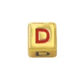 Detailansicht goldener quadratischer Emaillierter Buchstabe D Perle für DIY Schmuck basteln. - Vierfarbiger Buchstabe - D