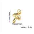 Vue détaillée du pendentif champignon en cristal doré, taille 16,3x11mm et poids 0,8g. - Petit Champignon(0721-5)