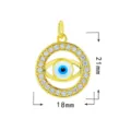 Detalle de colgante de mal de ojo chapado en oro, circonitas y acabado de esmalte azul. - Estilo Ojo de Mal 3