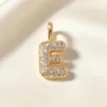 Vergulde Letter E Hanger Micro Pave Zirkonia Initialen Charm Voor Ketting Detail - Letter E