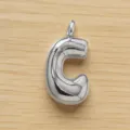 Zilverkleurige opgeblazen letter C hanger, schattig alfabet bedeltje voor DIY sieraden. - Letter C / Zilver
