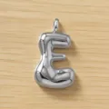 Colgante con letra E plateada inflada lindo dije de alfabeto de burbujas para collar DIY - Letra E / Plateado
