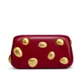 Vista detallada del bolso de hombro burdeos para mujer con tachuelas doradas y cuero liso. - 19.5x5x10.5cm / 2506# Burdeos