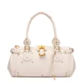 Bolso de mano Boston vintage de piel beige con candado y detalles de tachuelas mujer. - Blanco