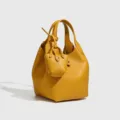 Gelbe Leder Beuteltasche minimalistische Handtasche mit kleiner Tasche Bonbonfarbe Variante. - 13*14*17 / Zitronengelb
