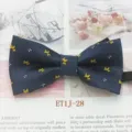 Papillon style britannique pour enfants, joli motif de chien jaune double couche pour fête. - Bleu Foncé Chien Fleur