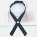 Nastro per colletto con cravatta incrociata nera uniforme JK con bottone bianco e cinturino. - Bottoni per camicia / Nero