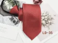 Details of the red textured business zipper tie, perfect for formal professional wear. - LD-35