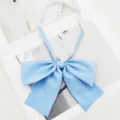 Nœud papillon d'uniforme JK bleu, grand nœud plat en tissu mat avec sangle réglable. - Bleu ciel