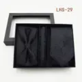Set de 3 piezas corbata pajarita y pauelo para hombre con elegante patron paisley en caja. - LHS-29
